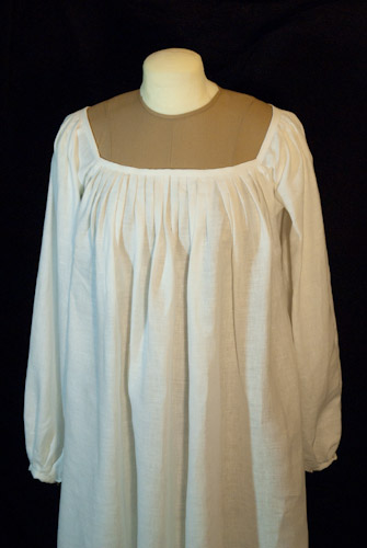 linen chemise & silk partlet: completed – Laurie Tavan